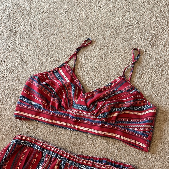 Two-Piece Maxi Set - Picture 2 of 6
